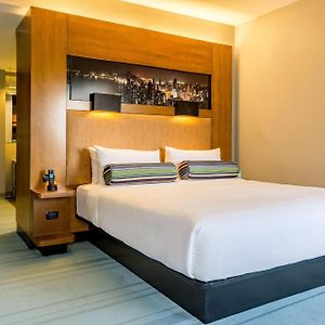 Aloft Panama
